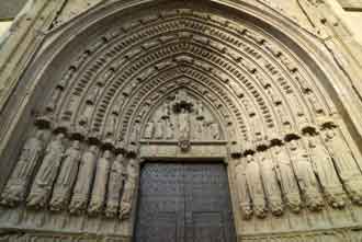 Fachada de la catedral de Huesca